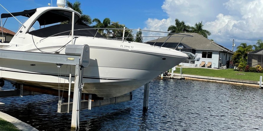 Sea Ray 330 Sundancer