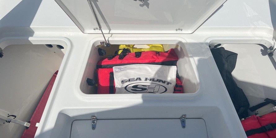 Sea Ray hunt bx22 br