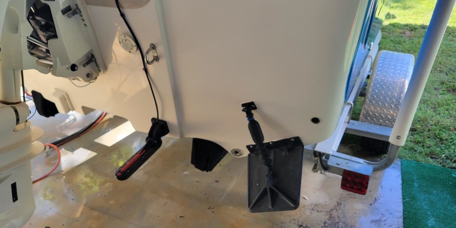 Carolina skiff 218 dlv