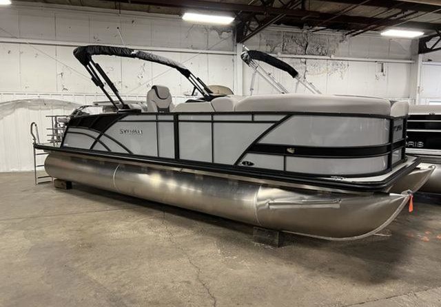 60 x 16 tri-toon passenger vessel