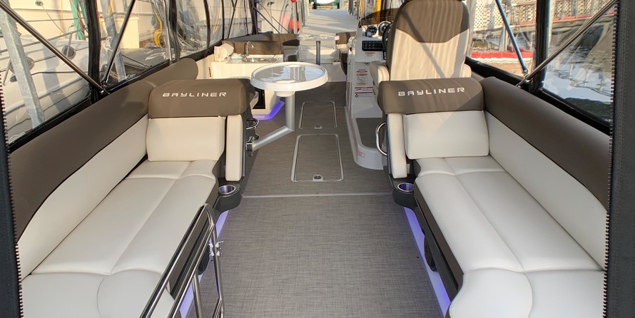 Bayliner Element XR7