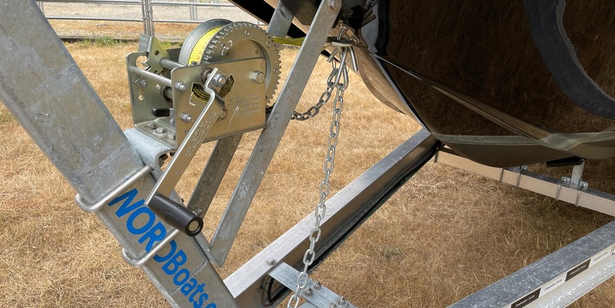 Bayliner Element XR7