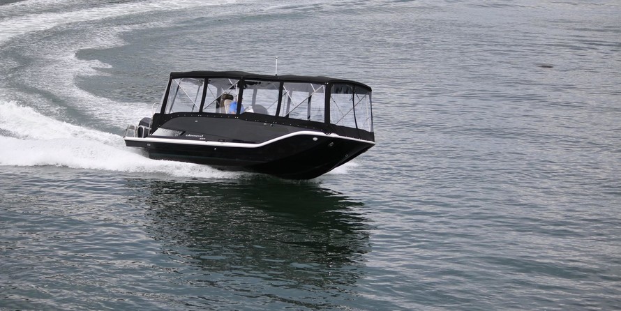 Bayliner Element XR7