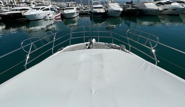 Azimut 66