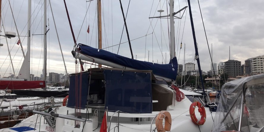 Fountaine Pajot Lavezzi 40