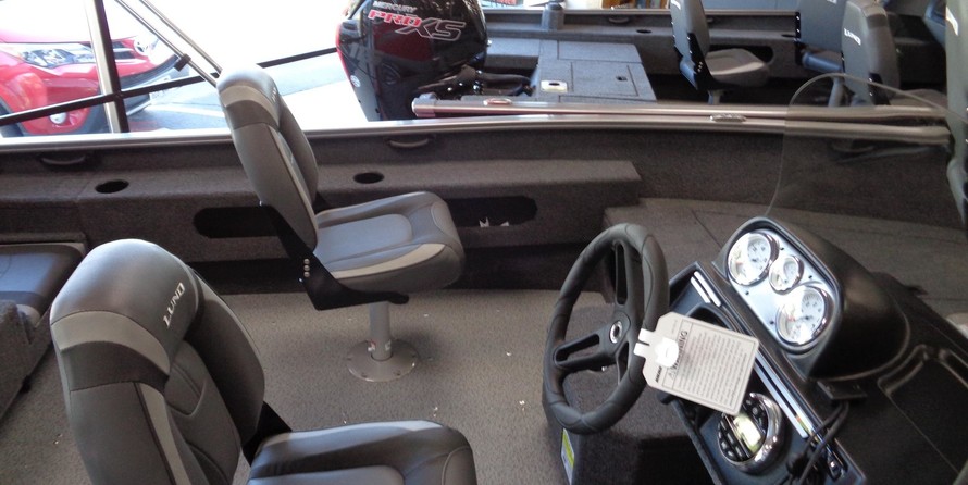 Lund Boats 1675 Impact SS