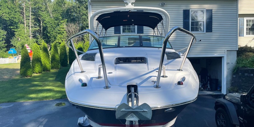 Four Winns Vista 255