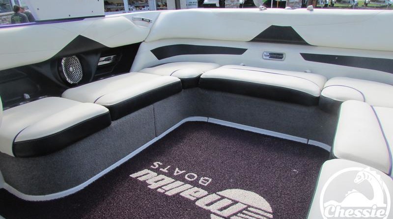 Malibu Wakesetter 23 LSV