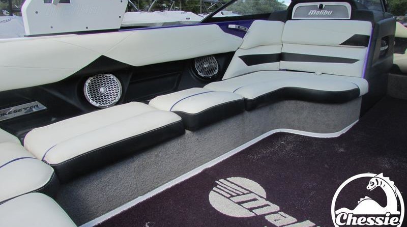 Malibu Wakesetter 23 LSV