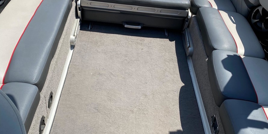 Malibu Wakesetter 25 LSV