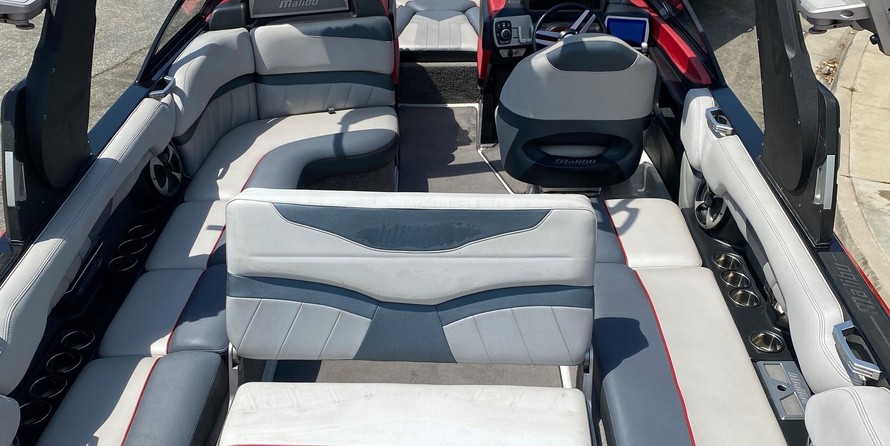 Malibu Wakesetter 25 LSV