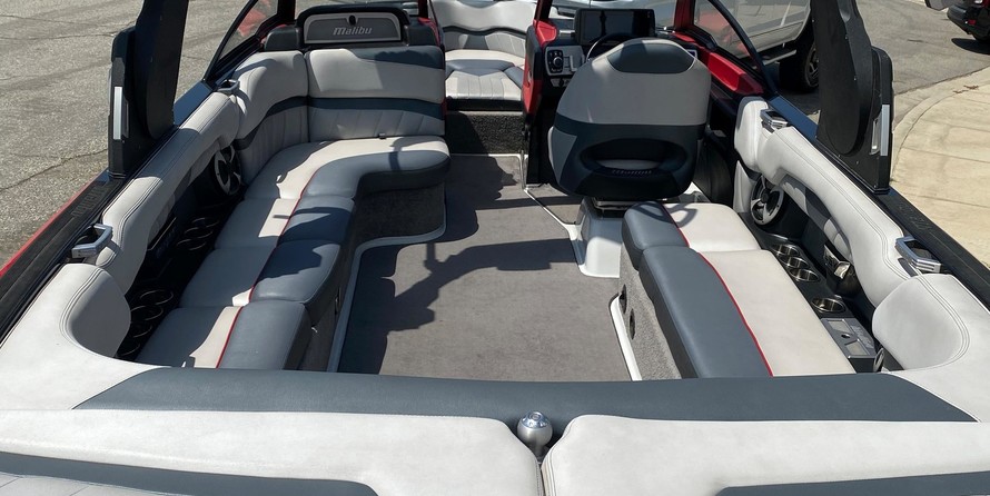 Malibu Wakesetter 25 LSV