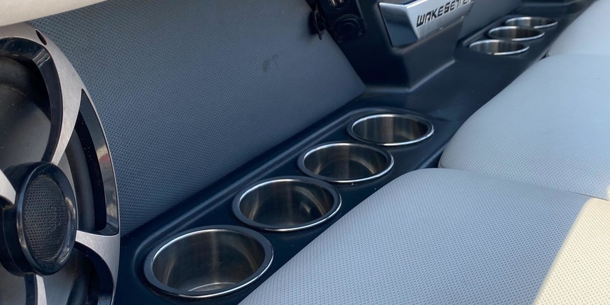 Malibu Wakesetter 25 LSV