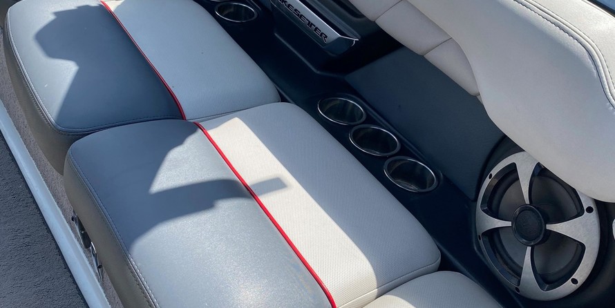 Malibu Wakesetter 25 LSV