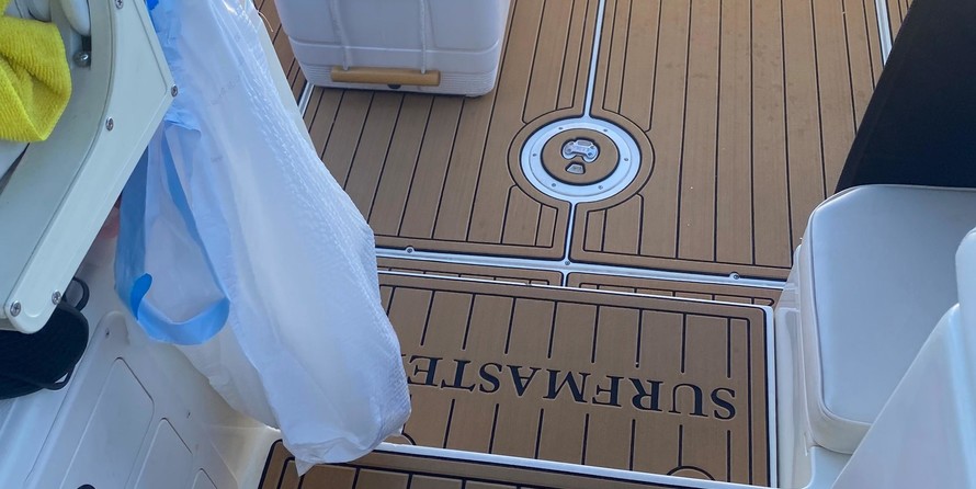 Grady-White Marlin 300