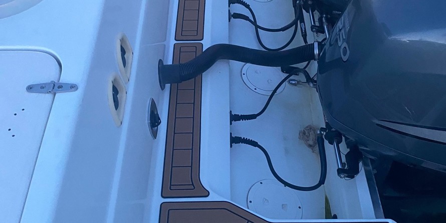 Grady-White Marlin 300