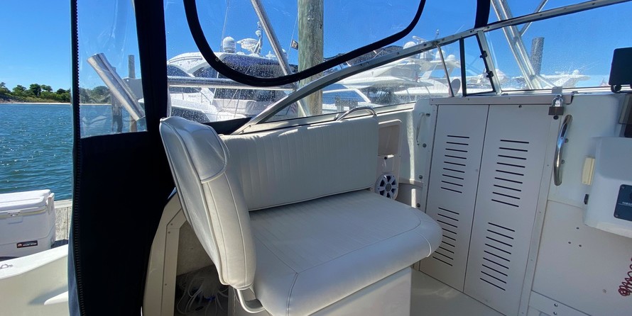 Grady-White Marlin 300