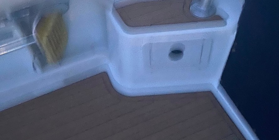 Grady-White Marlin 300