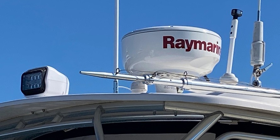 Grady-White Marlin 300