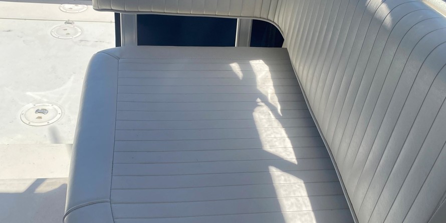 Grady-White Marlin 300