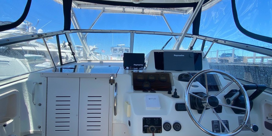 Grady-White Marlin 300