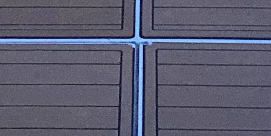 Grady-White Marlin 300