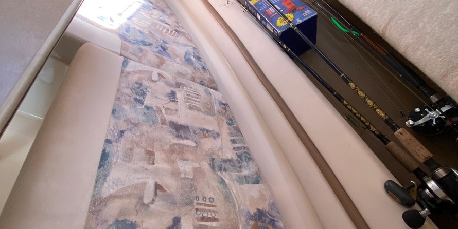 Grady-White Marlin 300