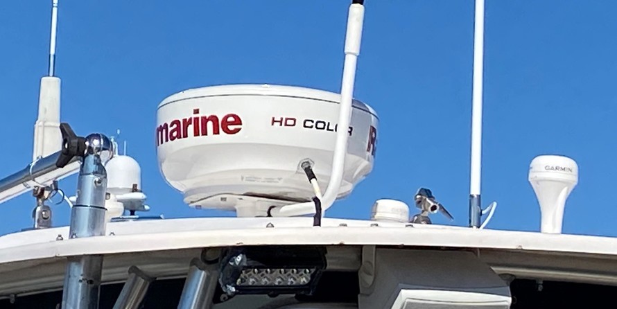 Grady-White Marlin 300