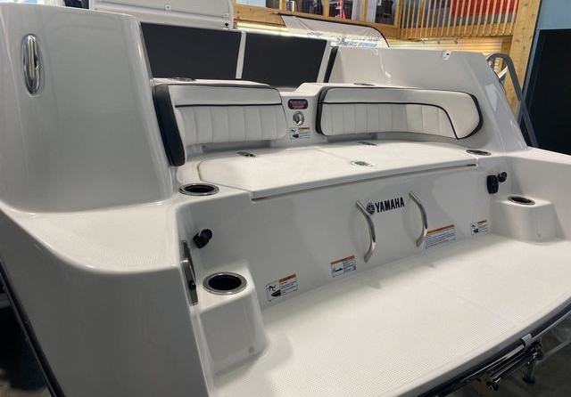 Yamaha Boats 252 FSH® SPORT