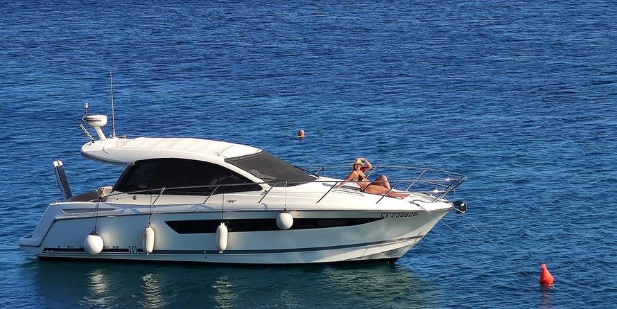 Jeanneau Leader 10