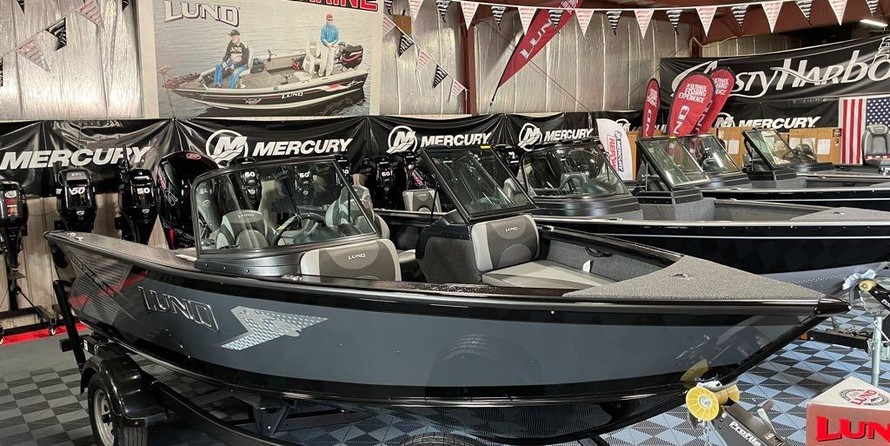 Lund Boats 1775 Crossover XS