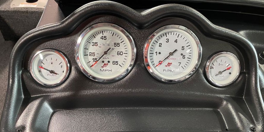 Lund Boats 1775 Crossover XS