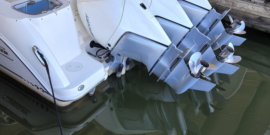 Boston Whaler 345 Conquest