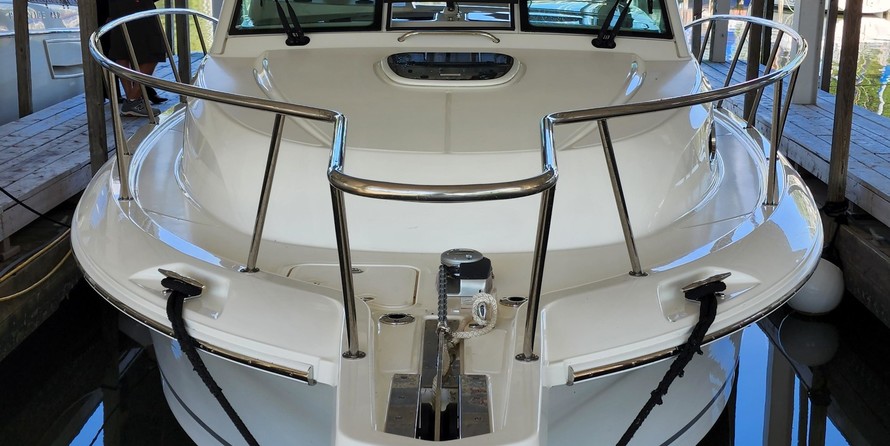 Boston Whaler 345 Conquest