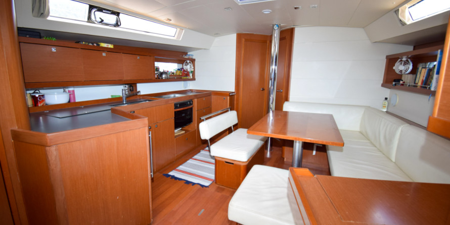 Beneteau Oceanis 45