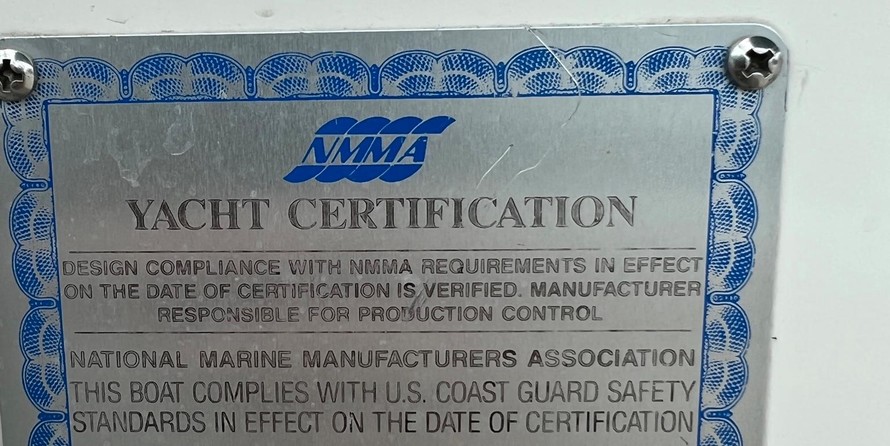 Sea ray 270 sundancer