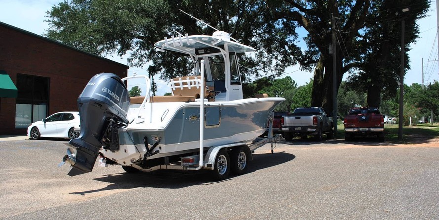 Sea Ray hunt ultra 211