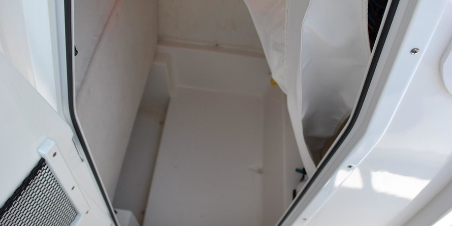 Sea Ray hunt ultra 211