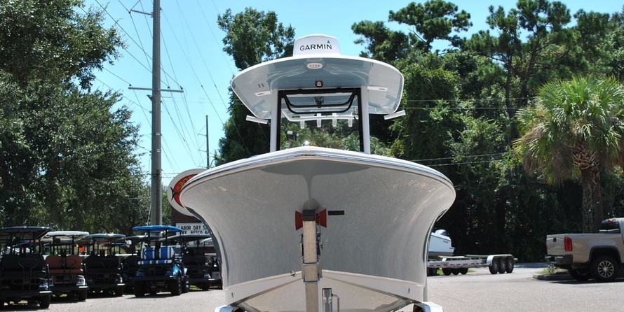 Sea Ray hunt ultra 211