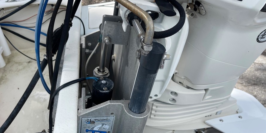 Alumaweld Sport Skiff 18 ft