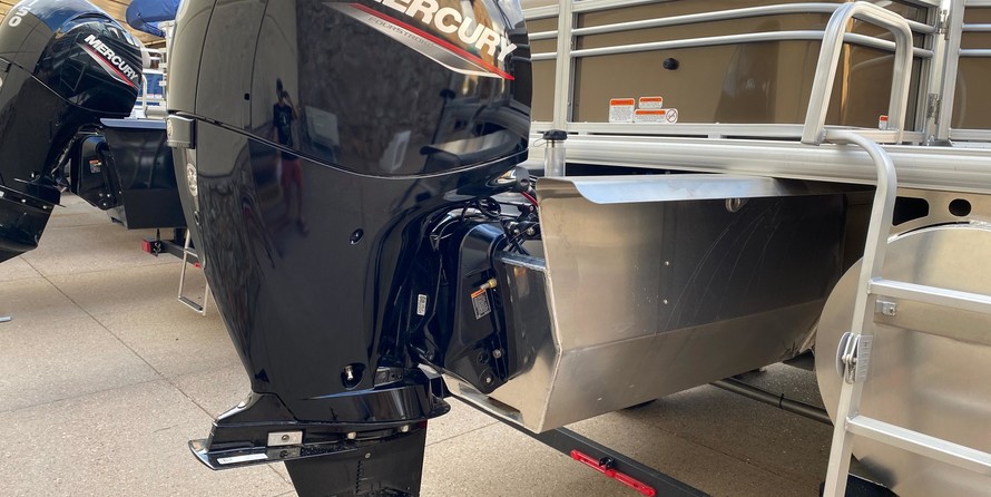 Sun Tracker SportFish 22 XP3