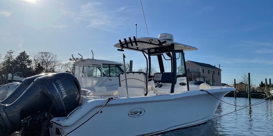 Sea Ray hunt ultra 211