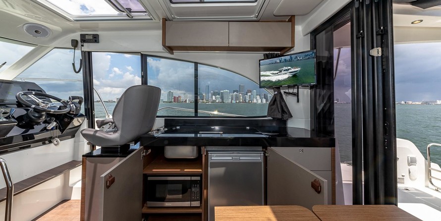 Beneteau Antares 11 OB