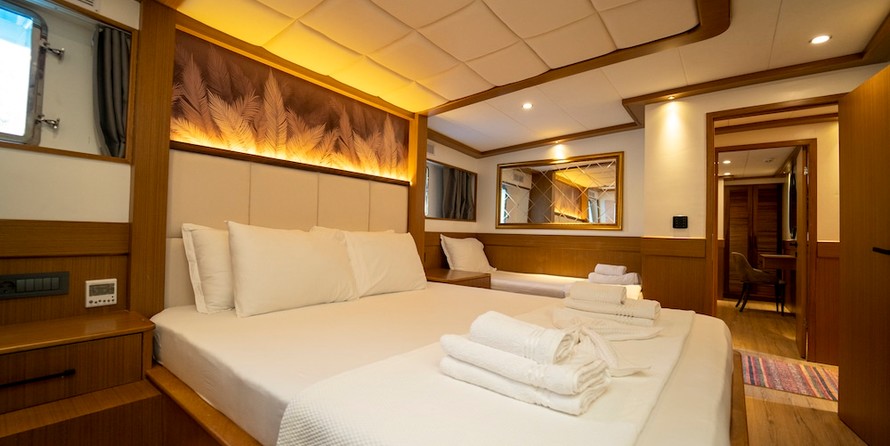Motoryacht Alegria