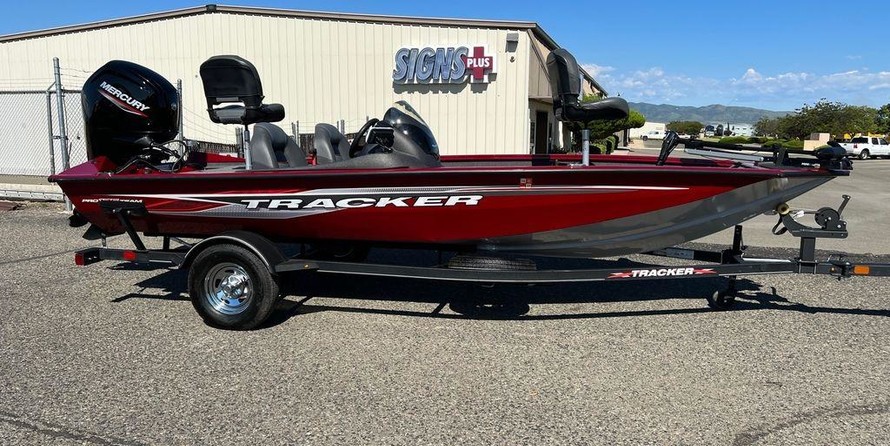 Tracker Pro Team 175 TXW
