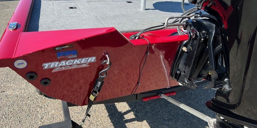 Tracker Pro Team 175 TXW