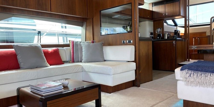 Fairline Squadron 65