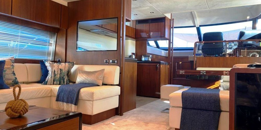 Fairline Squadron 65