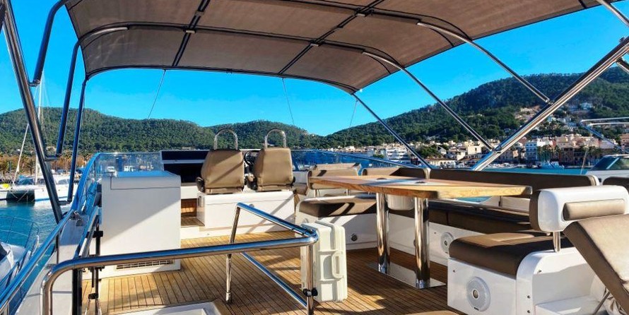 Fairline Squadron 65