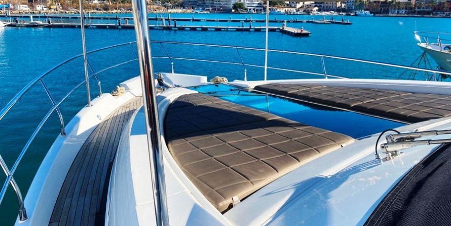 Fairline Squadron 65